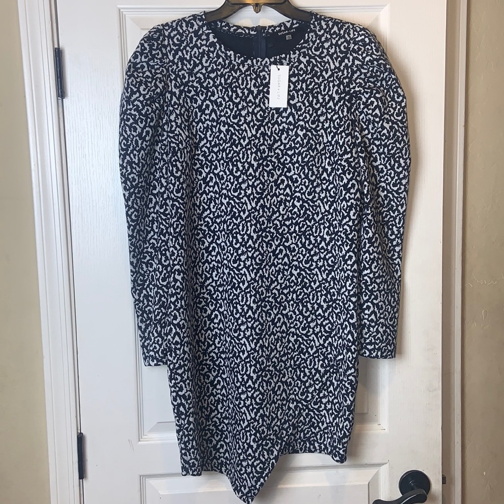 Sugar+Lips Tabitha Leopard Puff Sleeve Body-con dress